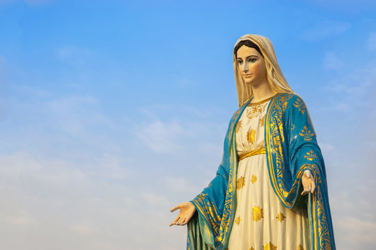 Pesan Bunda Maria 25 Agustus 2022 Medjugorje